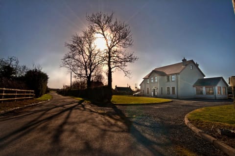 Knockalla luxury property with hot tub suitable for families Casa in Northern Ireland
