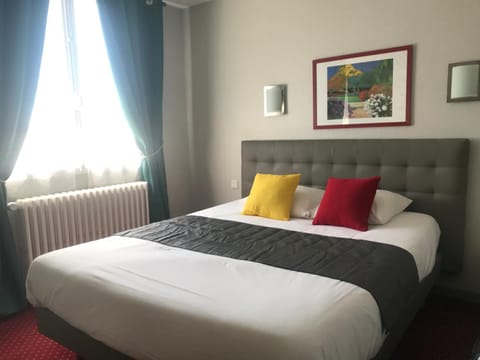 Le Canada Hotel in Normandy