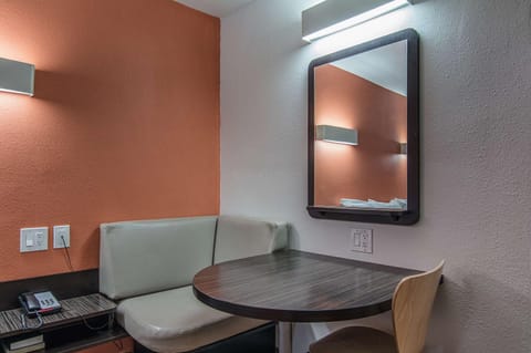 Photo of the whole room, Seating area, On site