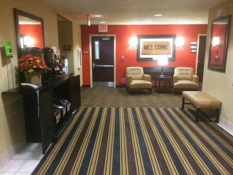 Extended Stay America Suites - Philadelphia - Mt Laurel - Crawford Place Hotel in Mount Laurel