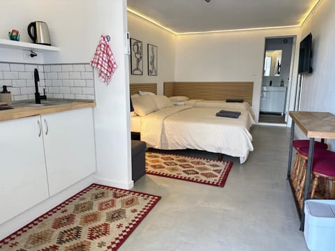 MàHouse GuestHouse Bed and Breakfast in Lisbon