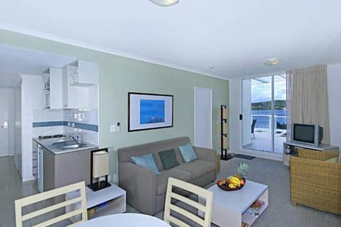 Ettalong Beach Luxury Apartments Condo in Central Coast