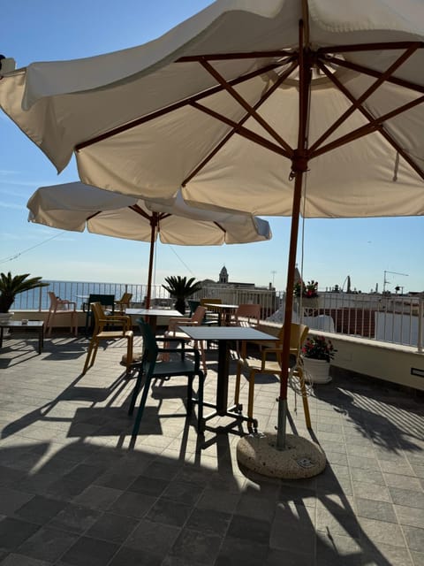 View (from property/room), Balcony/Terrace, Sea view