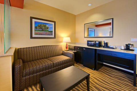 Holiday Inn Express & Suites Cotulla, an IHG Hotel Hotel in Cotulla