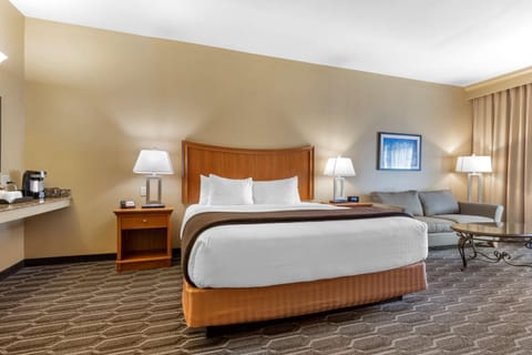 Best Western Plus Swiss Chalet Hotel & Suites Hôtel in Pecos