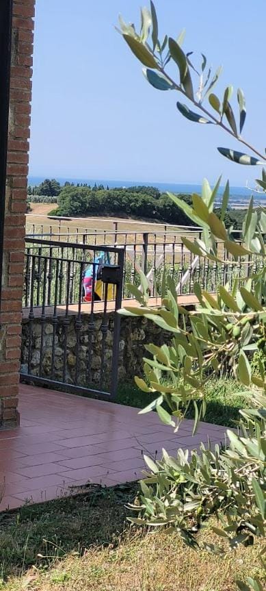 Agriturismo Il Poggio Farm Stay in Tuscany