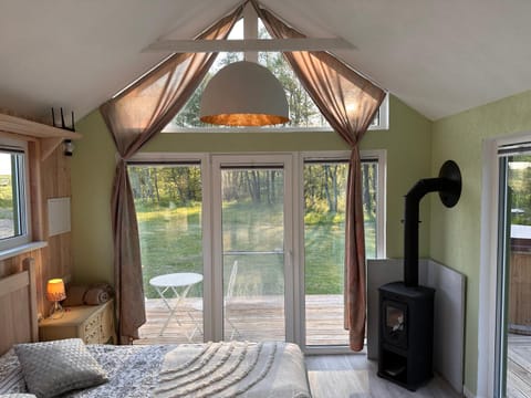 Bed, Garden, Photo of the whole room, Bedroom, Garden view