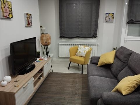 Alojamiento Buenos Aires Condo in Ourense