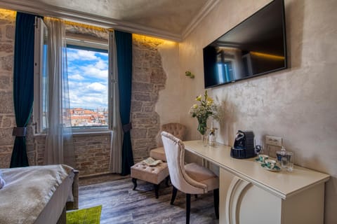 Riva Palace - design rooms Bed and Breakfast in Zadar