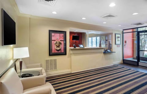 Extended Stay America Suites - Philadelphia - Mt Laurel - Pacilli Place Hotel in Mount Laurel
