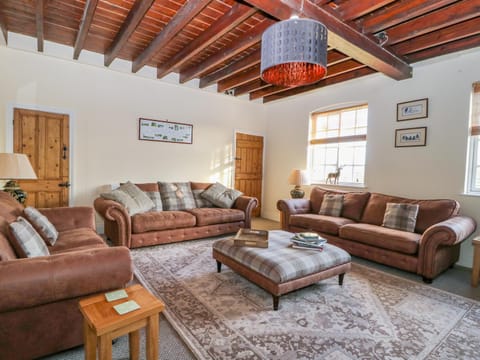 Tuft House House in England