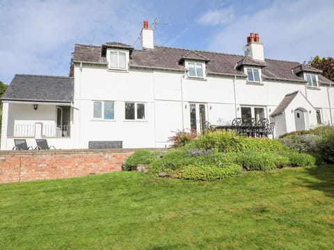 Cae Gallt House in Wales