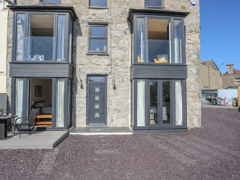 Cambrian House House in Criccieth