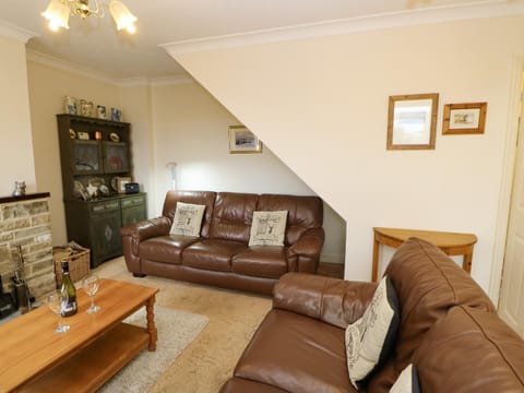 Kelda Garthr Tranquil Garden House in England