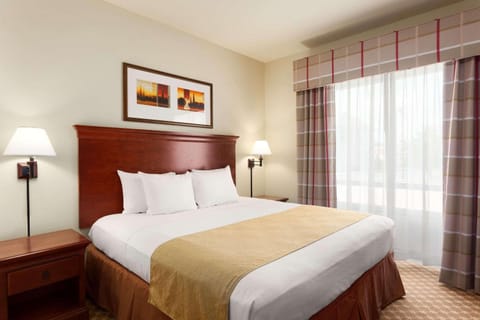 Country Inn & Suites by Radisson, Tifton, GA Motel in Tifton
