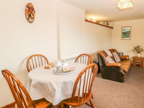 Cordwainer Cottage House in Stoke-on-Trent
