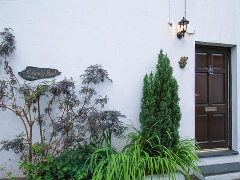 Gwyndy Bach House in Wales