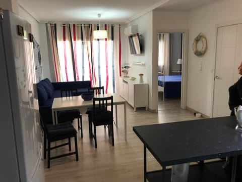 Primera linea de playa Apartment in Sitio de Calahonda