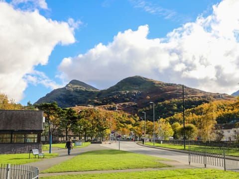 Hirfron Casa in Llanberis