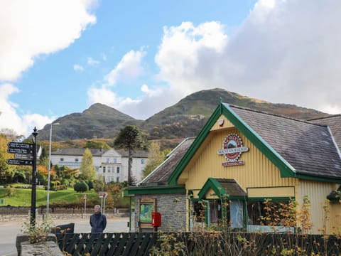 Hirfron House in Llanberis