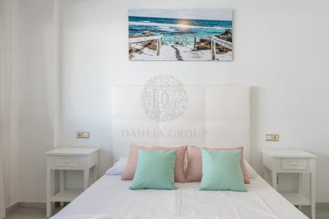 Vista Africa Beach Apartment by Dahlia Group Appartement in Estepona