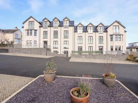 Puffin Pad House in Wales