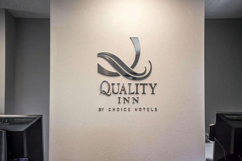 Quality Inn Hotel in Cambridge