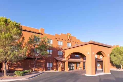 Super 8 by Wyndham Page/Lake Powell Hotel in Page