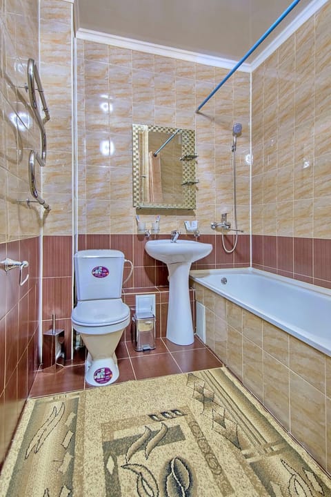 Shower, Toilet, Bathroom