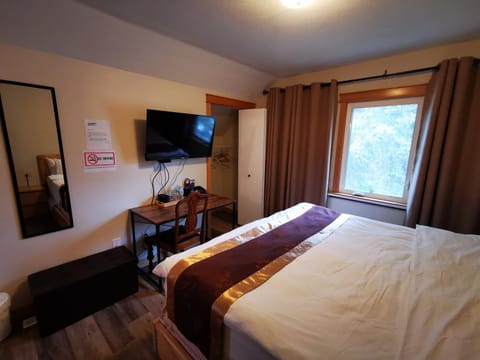 Riverfront Estate Bed&Breakfast Banff Chambre d’hôte in Banff