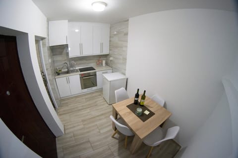 Lea Apartment in Dubrovnik-Neretva County