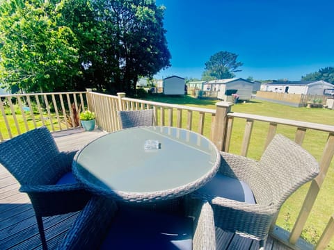 Patio, Balcony/Terrace