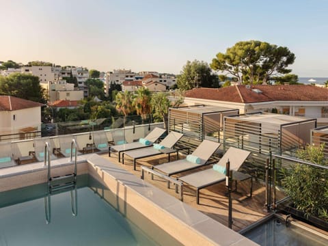 Pool view, Swimming pool