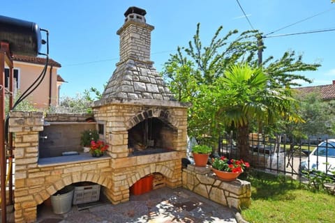 Apartments and Rooms Branka Bed and Breakfast in Novigrad