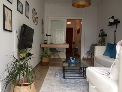 Charming Apartment Condo in Thessaloniki