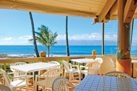 Napili Shores Maui by OUTRIGGER - No Resort & Housekeeping Fees Aparthotel in Kapalua