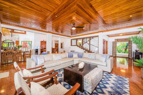Blue Jewel Oceanfront Private Villa Villa in Guanacaste Province