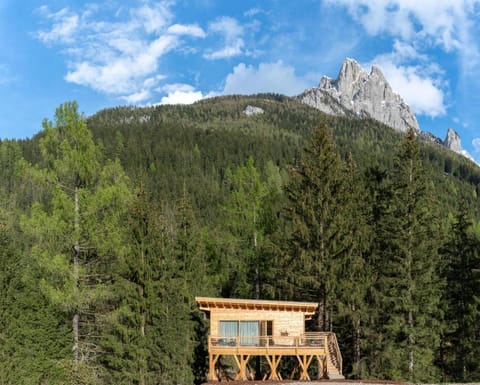 Property building, Natural landscape, Hiking, Mountain view