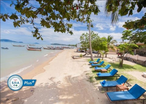Blue Beach Grand Resort And Spa SHA Plus Hôtel in Rawai
