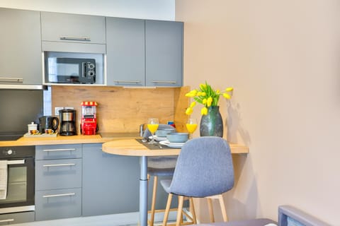 Coffee/tea facilities, Dining area, Communal kitchen, minibar, pet friendly