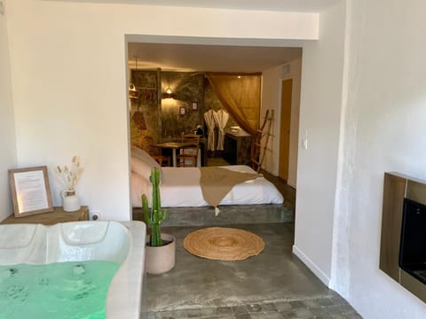 o5sens Bed and Breakfast in Agde