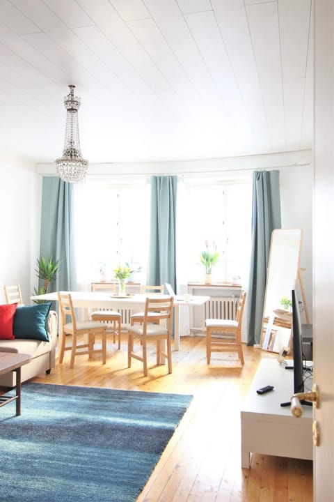 Stay Here Apartment Rauha Condo in Helsinki