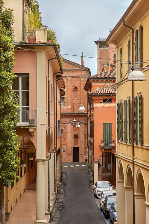 View (from property/room), City view, Street view