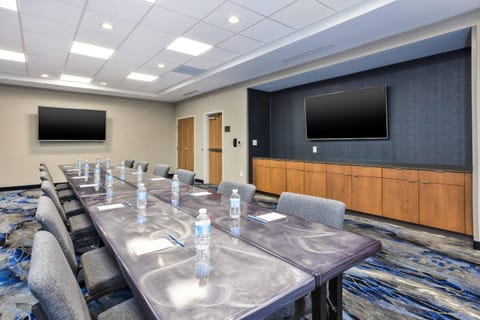 Meeting/conference room