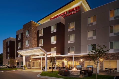TownePlace Suites by Marriott Janesville Hotel in Janesville