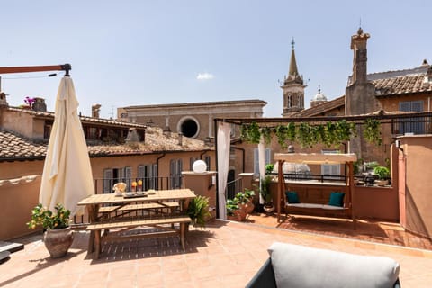 Presidential Penthouse Navona Eigentumswohnung in Rome