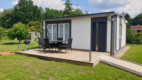 Facade/entrance, BBQ facilities