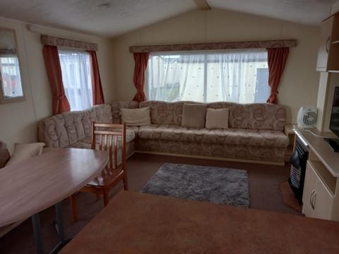Holiday Home in Lyons Robin Hood Holiday Park Terrain de camping /
station de camping-car in Rhyl