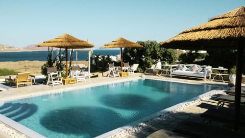 Manu Mykonos Next to the Beach Quality Brand Villa & Bungalows Hotel in Mykonos, Mikonos 846 00, Greece