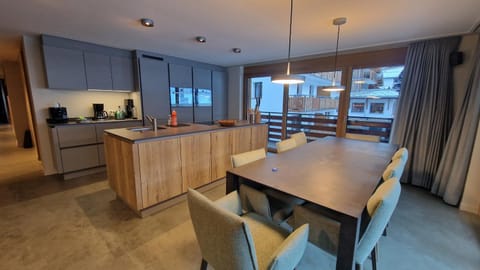 Derby Apartment in Saas-Fee